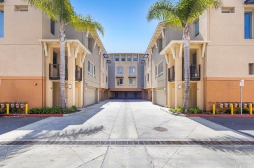 5514 149th Pl, Hawthorne CA  90250-6679 exterior