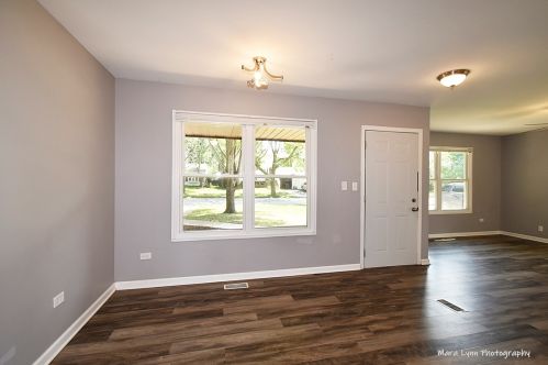 121 Glen Lake Dr, Lemont IL  60440-1682 exterior