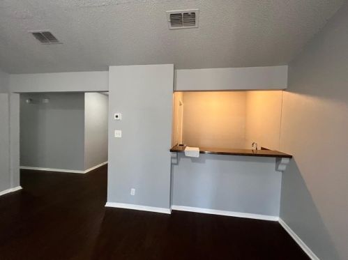 1101 Cozby St, Fort Worth TX  76126-3626 exterior