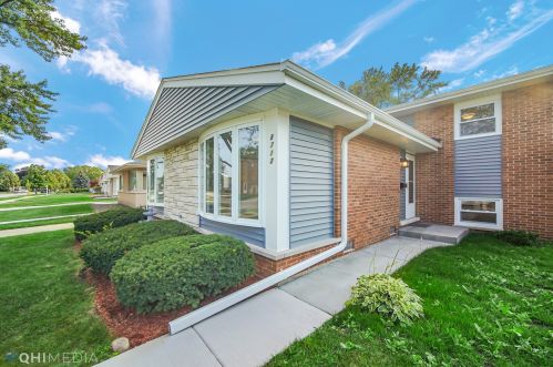 8712 Oketo Ave, Niles IL  60714-2020 exterior