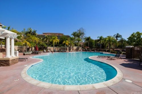 7895 Menton Ave, Anaheim CA  92808-1556 exterior