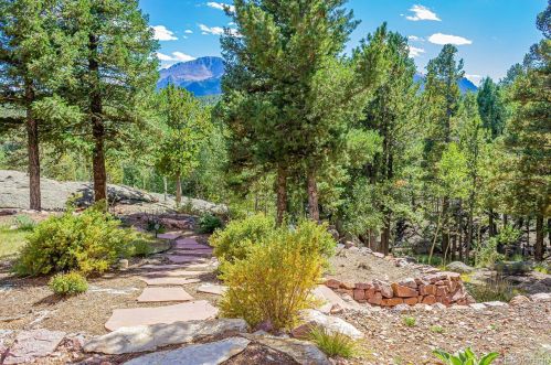 136 Arapahoe, Woodland Park CO 80863-8952 exterior