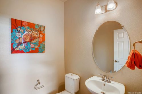 15957 Otero Ave, Englewood CO 80112 exterior