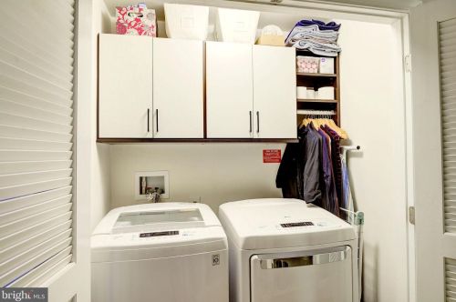 38 Sundance Dr, Trenton NJ 08619-3968 exterior