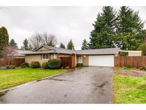 419 155th Ave, Vancouver, WA 98684-8854