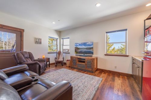 14574 Wolfgang Rd, Truckee CA  96161-6905 exterior