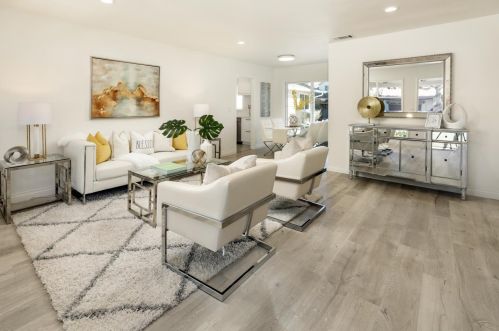 483 Los Ninos Way, Los Altos CA 94022-1727 exterior