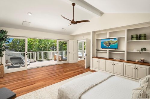 1037 Koloa St, Honolulu HI  96816-5101 exterior