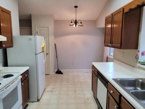 3747 Windy Hill Dr, Conyers GA  30013-2970 exterior