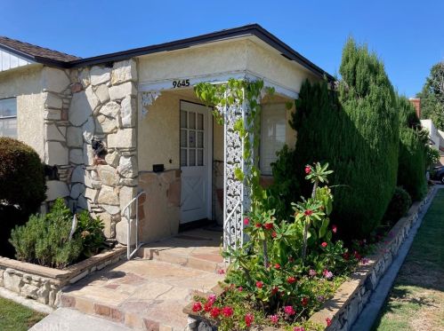 9645 Cheddar St, Downey, CA 90242-4928