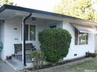 337 Forrest Ave, Lodi, CA 95240-1111