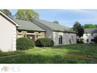 2320 Copper Trail Ln, Buford, GA 30519-4666