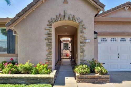 9361 Miko Cir, Elk Grove, CA 95624-5025