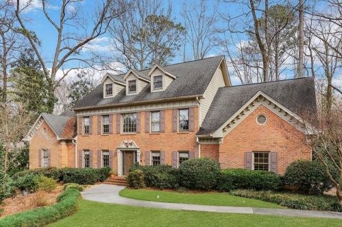 5661 Bahia Mar Cir, Stone Mountain, GA 30087-1604