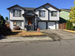 2507 169th St, Tacoma, WA 98445-7325