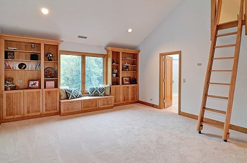 11549 87th St, Willowbrook IL  60527-6401 exterior