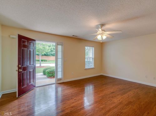 230 City Park Dr, Mcdonough GA  30252-1024 exterior