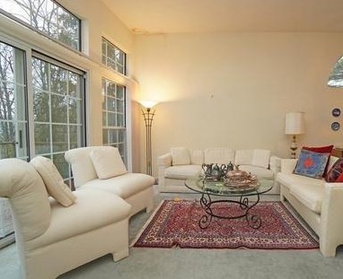 1666 Emerald Glade Ln, Cincinnati, OH 45255-3098