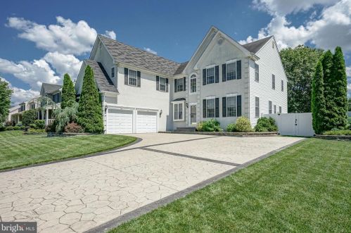 10 Abington Way, Lumberton Township, NJ 08048-5074