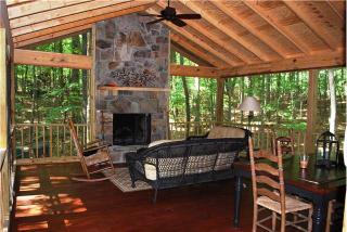 1425 Clifftops Ave, Monteagle, TN 37356-2074
