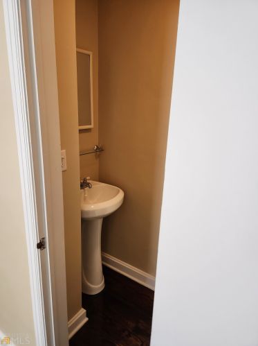 3208 Fulton Ave, Atlanta GA  30354-1459 exterior