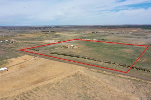 69101 County Road 18, Byers, CO 80103-9418