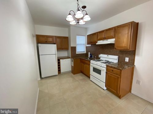 1711 13 St, Philadelphia PA  19148-1512 exterior