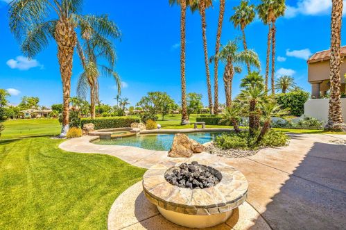 49920 Mission Dr, La Quinta, CA 92253-8404