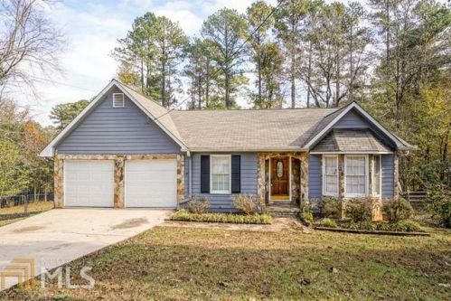 20 Oakridge Ct, Stockbridge, GA 30281-2753