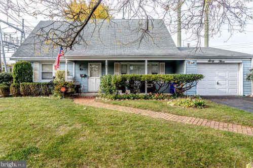 63 Garland Ln, Willingboro, NJ 08046-3011