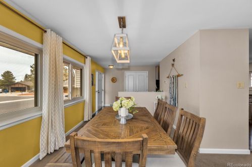 2572 Pagosa Way, Aurora CO 80011-4930 exterior