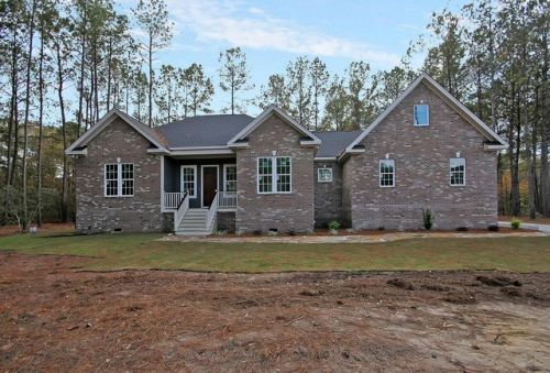 6441 Farm House Rd, Ravenel, SC 29470-5626