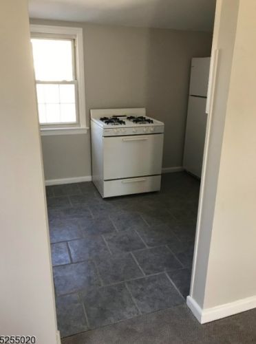 199 3rd Ave, Paterson NJ  07506-2355 exterior