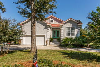 270 Bateau Cir, Brunswick, GA 31523-9172