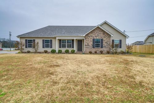403 Gateway Dr, Murfreesboro, TN 37127-7620