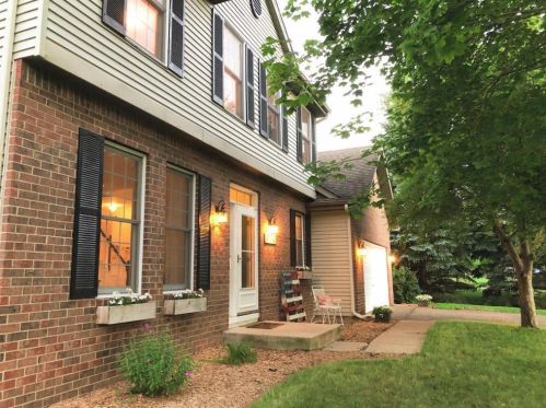 12842 Emmer Pl, Saint Paul, MN 55124-6242