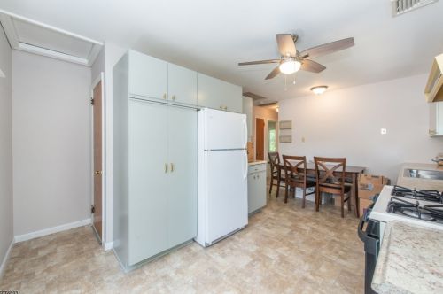 61 Passaic Ave, Paterson NJ  07506-1432 exterior