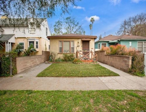 427 Riverside Dr, Burbank, CA 91506-3208