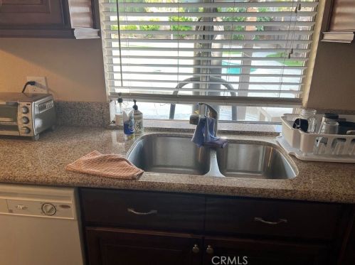 19233 Bergamont Dr, Riverside CA 92508-6275 exterior