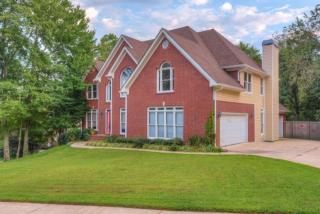 2137 Bay Pointe Dr, Hixson, TN 37343-6107