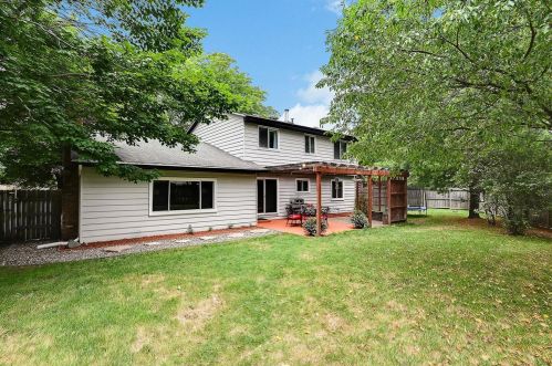 1810 Evergreen Ct, Saint Paul MN  55125-2301 exterior