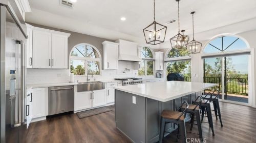 1619 Gratton St, Riverside CA  92504-5201 exterior