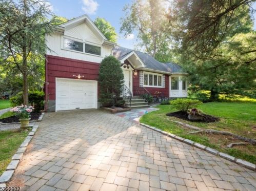 136 Fieldcrest Rd, Parsippany, NJ 07054-2415