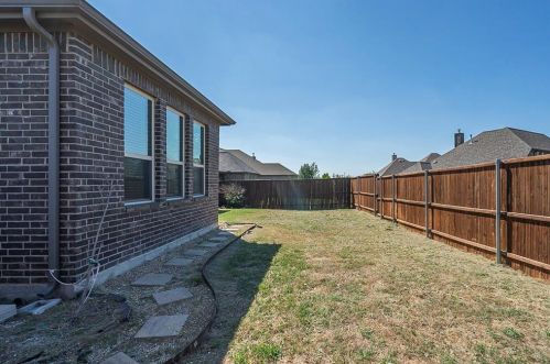 11320 Live Oak Crk Dr, Fort Worth TX  76108 exterior