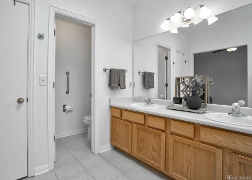 18585 Greenwood Pl, Denver CO  80013-5721 exterior