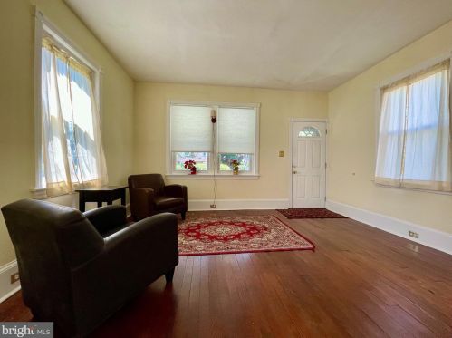 445 Jefferson St, Media, PA 19063-3846