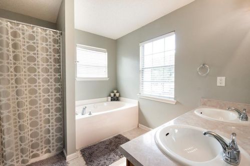 4013 Angels Dr, Stockbridge GA  30281-7969 exterior
