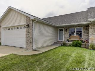624 Garvey Ln, Chatham, IL 62629-5086