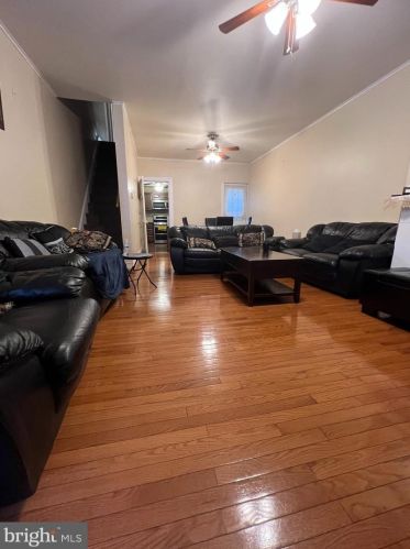 1763 Mascher St, Philadelphia, PA 19122-3212