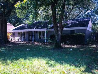 2109 Bartlett Rd, Memphis, TN 38134-6272